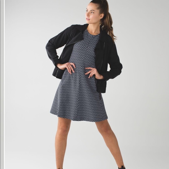 COPY - lululemon Til Dawn Dress tennis dress size 6 black and white fit and fla… - Picture 2 of 8